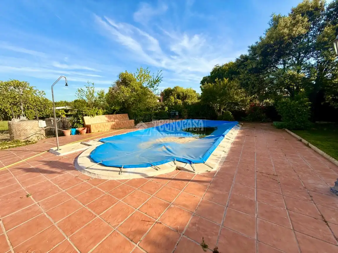 Piscina de Casa o chalet en venta en Serracines con Calefacción, Jardín privado y Terraza