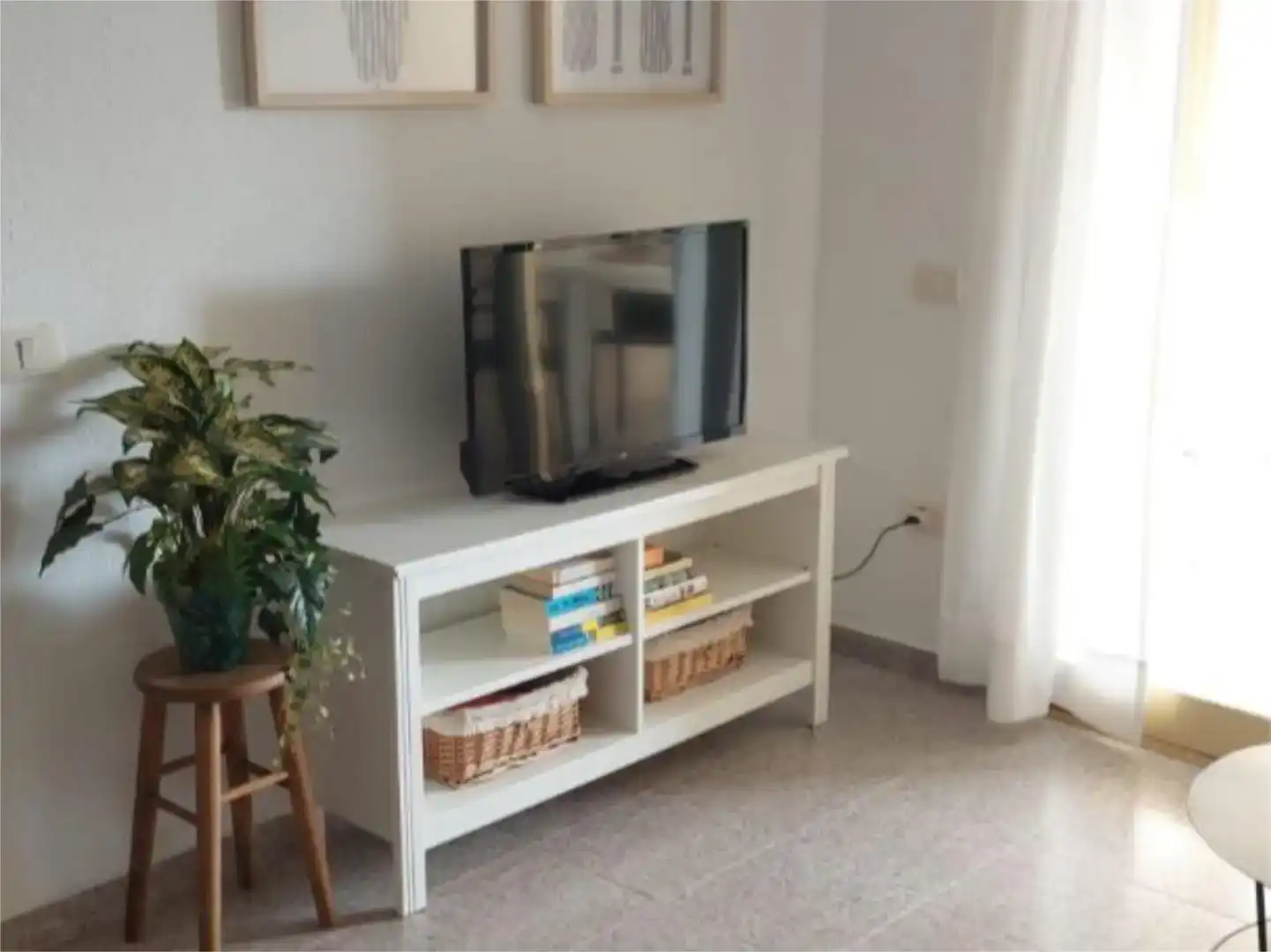 Sala d'estar de Pis de lloguer en Alcalà de Xivert amb Aire condicionat, Jardí privat i Piscina