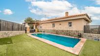 Piscina de Casa o xalet en venda en Castellvell del Camp amb Aire condicionat, Calefacció i Jardí privat