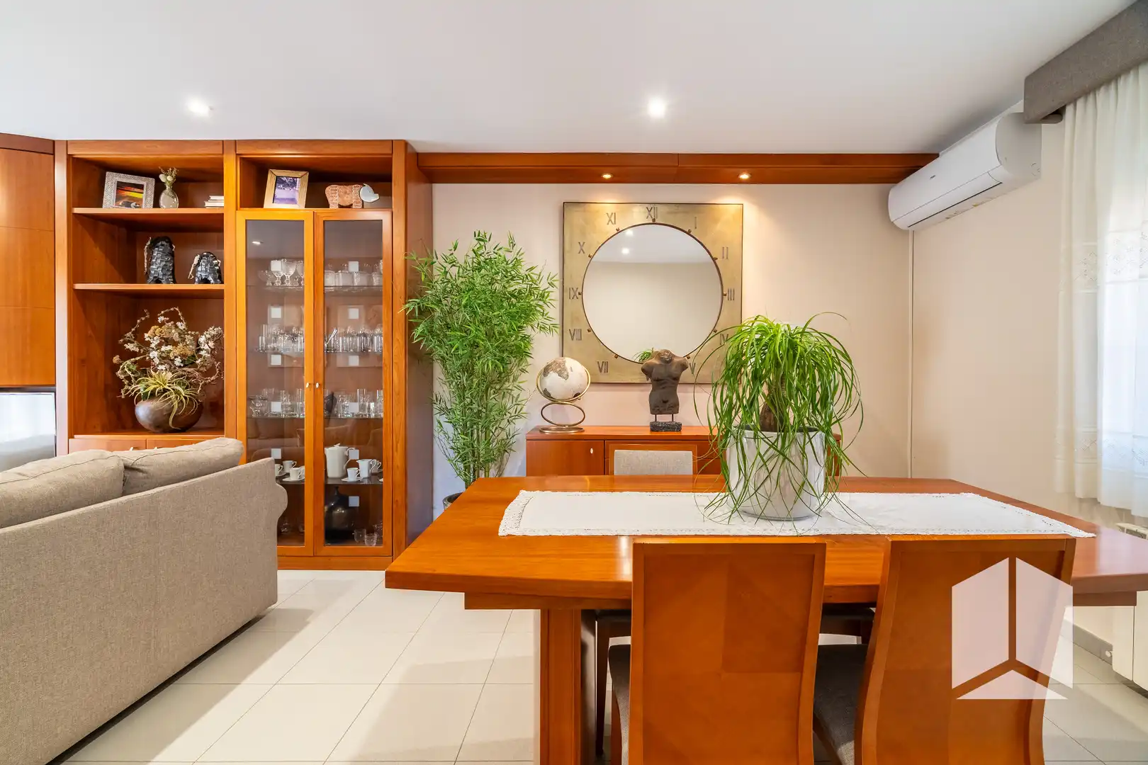 Dining room of Houses for sale in Sant Vicenç Dels Horts  with Storage room and Swimming Pool