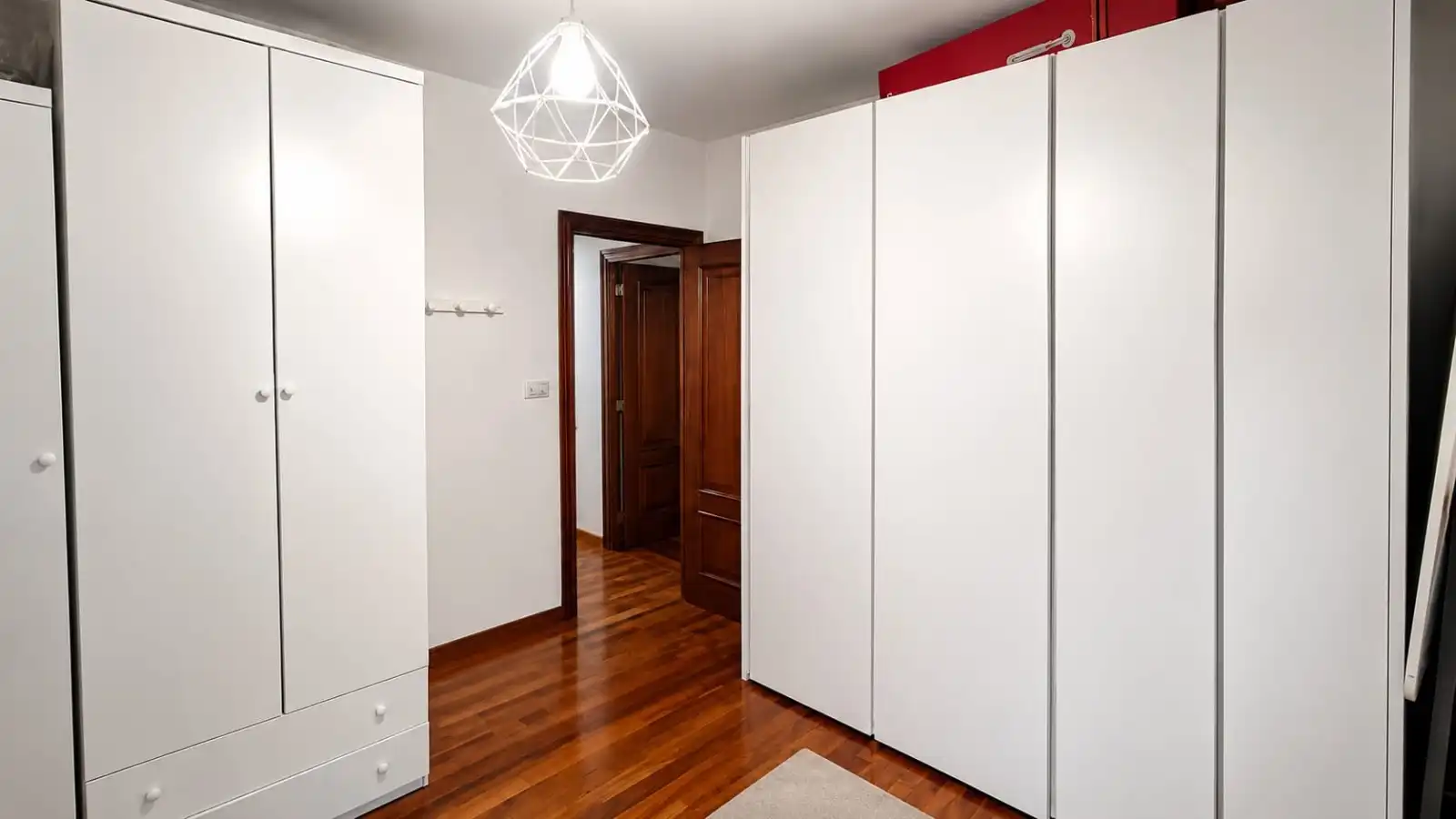 Wohnung zum Verkauf in Ermua mit Heizung, Möbliert und Ofen