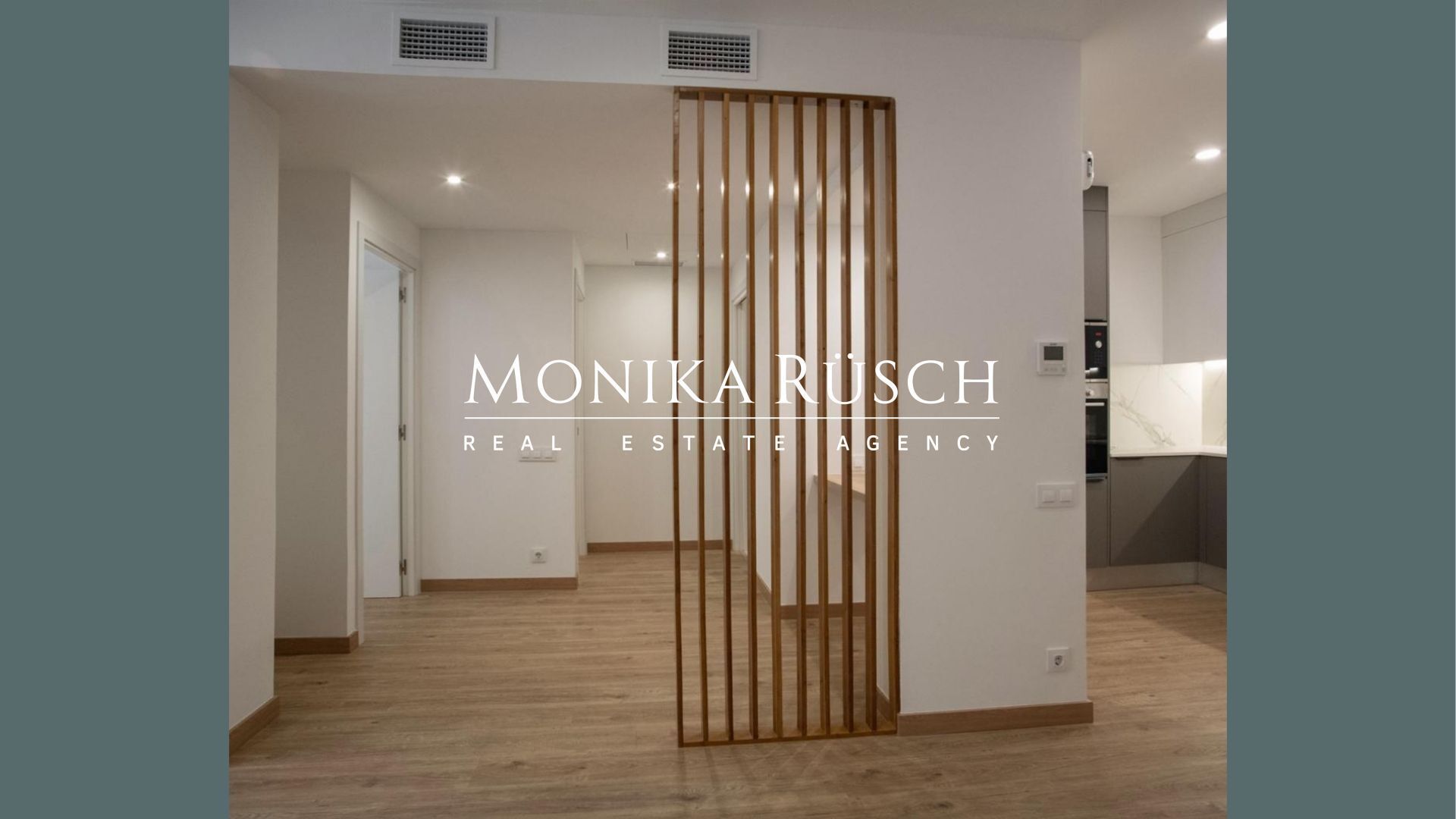 Flat for sale in  Barcelona Capital  with Air Conditioner