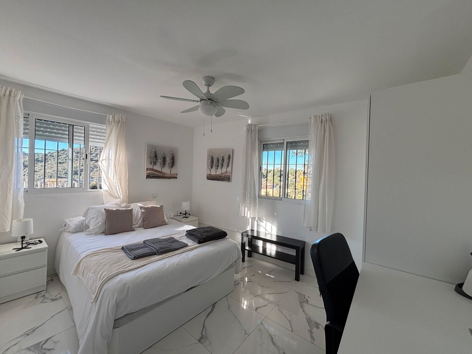 Bedroom of House or chalet for sale in Rincón de la Victoria