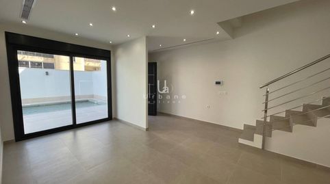 Foto 5 de Casa o xalet en venda a Calle Olmos, Almoradí, Alicante