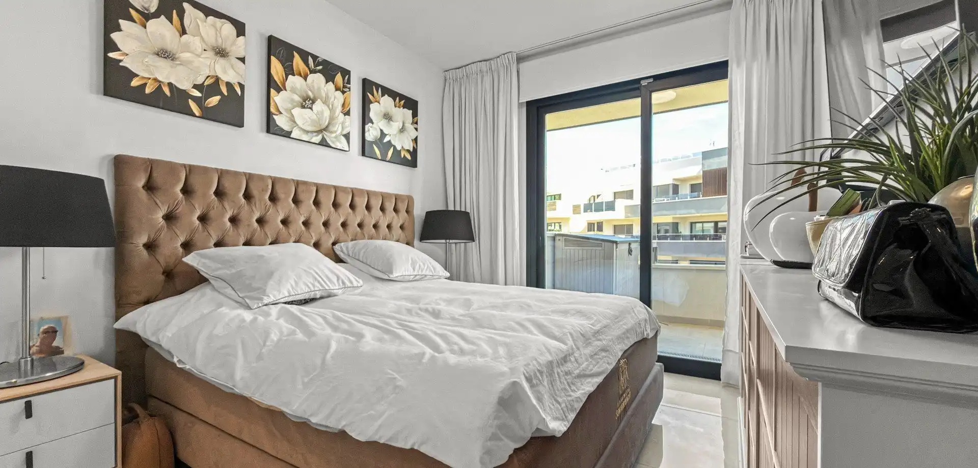 Dormitori de Apartament en venda en Orihuela amb Moblat i Balcó