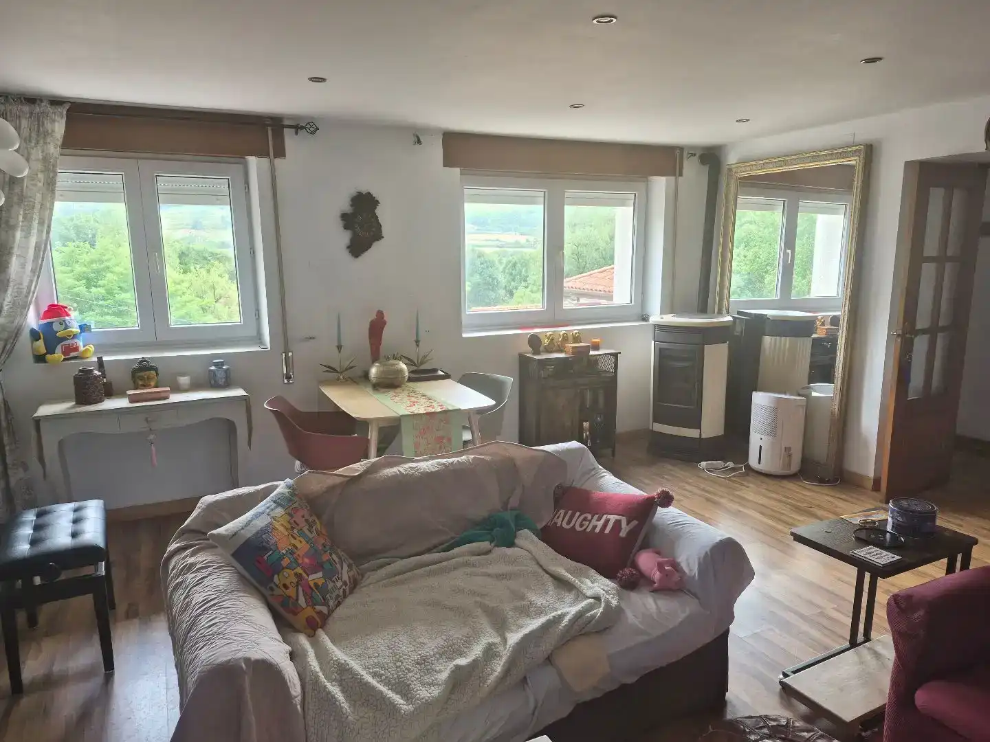 Sala de estar de Casa o chalet en venta en Bárcena de Pie de Concha con Jardín privado, Parquet y Trastero