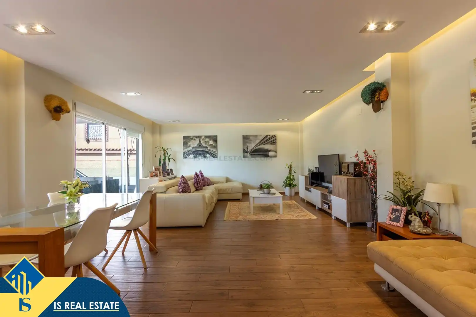 Sala d'estar de Casa o xalet en venda en Alicante / Alacant amb Terrassa, Piscina i Moblat