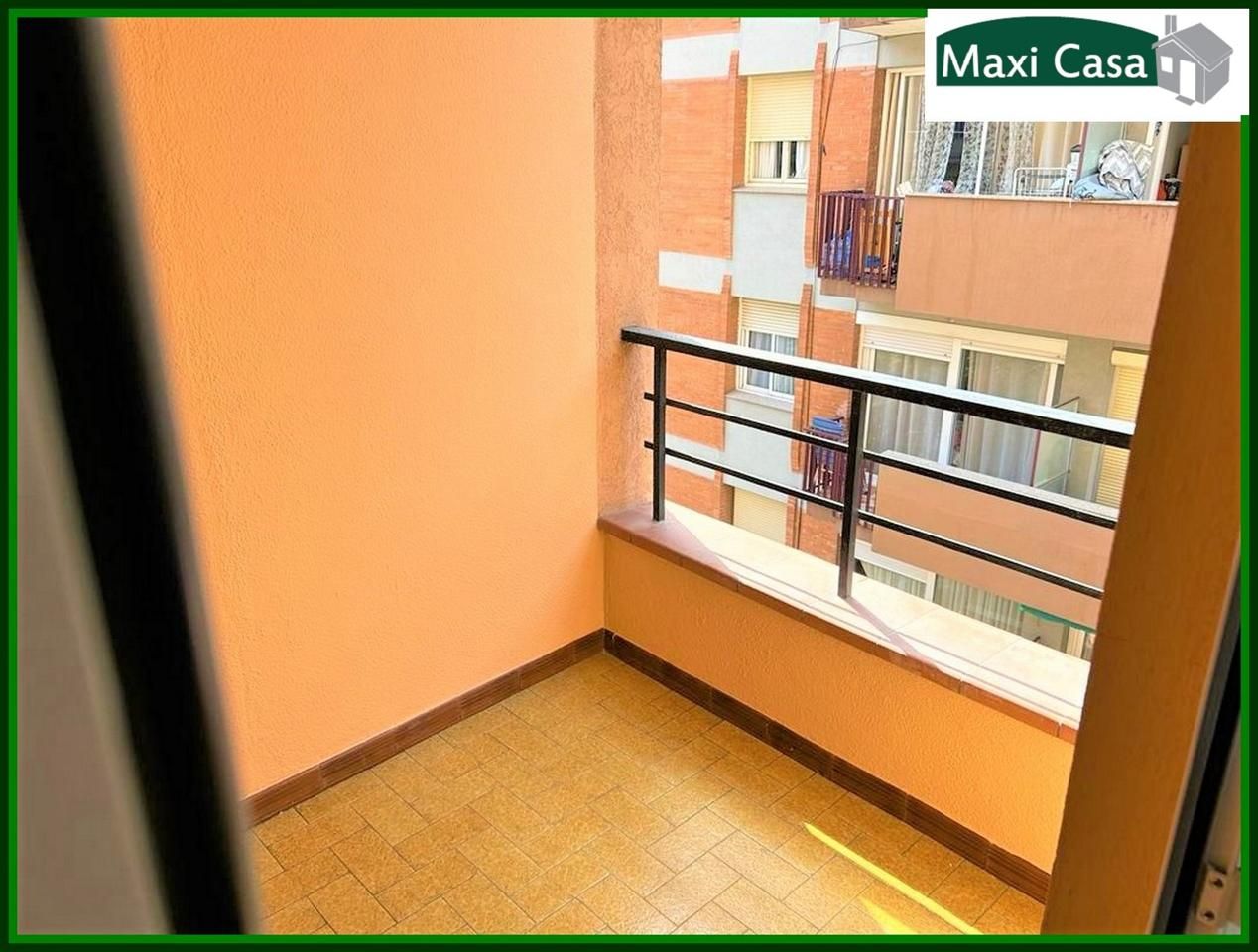 Habitación de Piso en venta en  Barcelona Capital con Aire acondicionado, Calefacción y Parquet