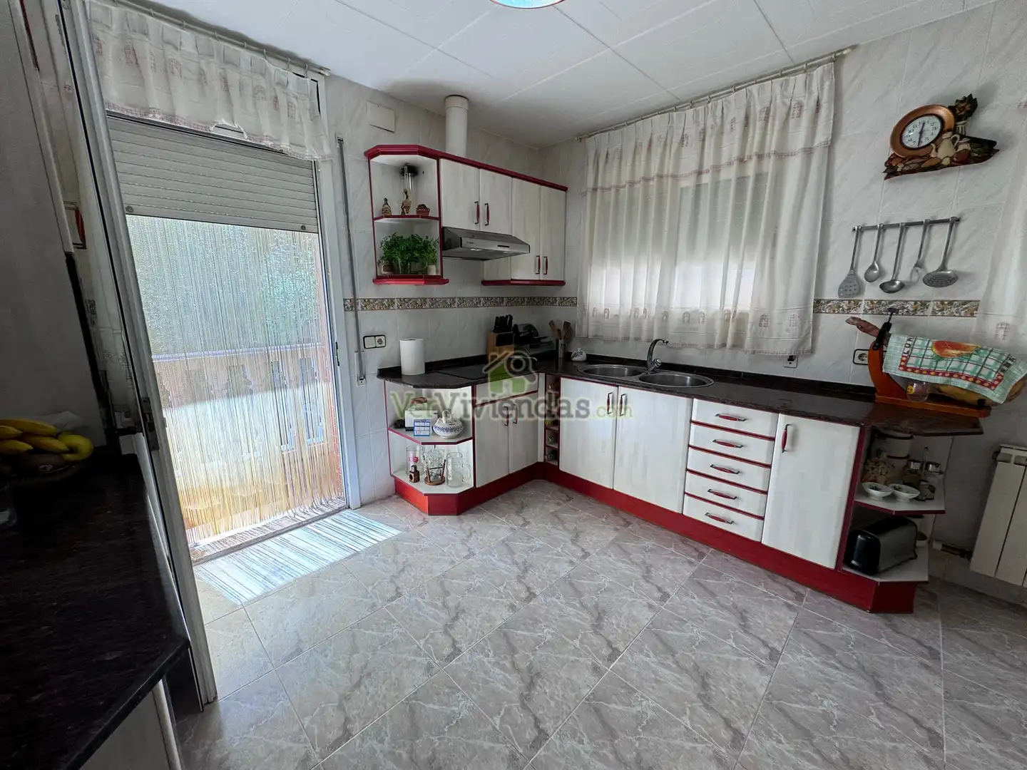 Casa o xalet en venda a Carrer de Migjorn, 34, Vallirana