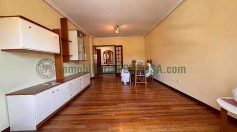 Photo 2 of Flat for sale in Calle Eduardo Pondal, Zona de Plaza de Barcelos, Pontevedra Capital