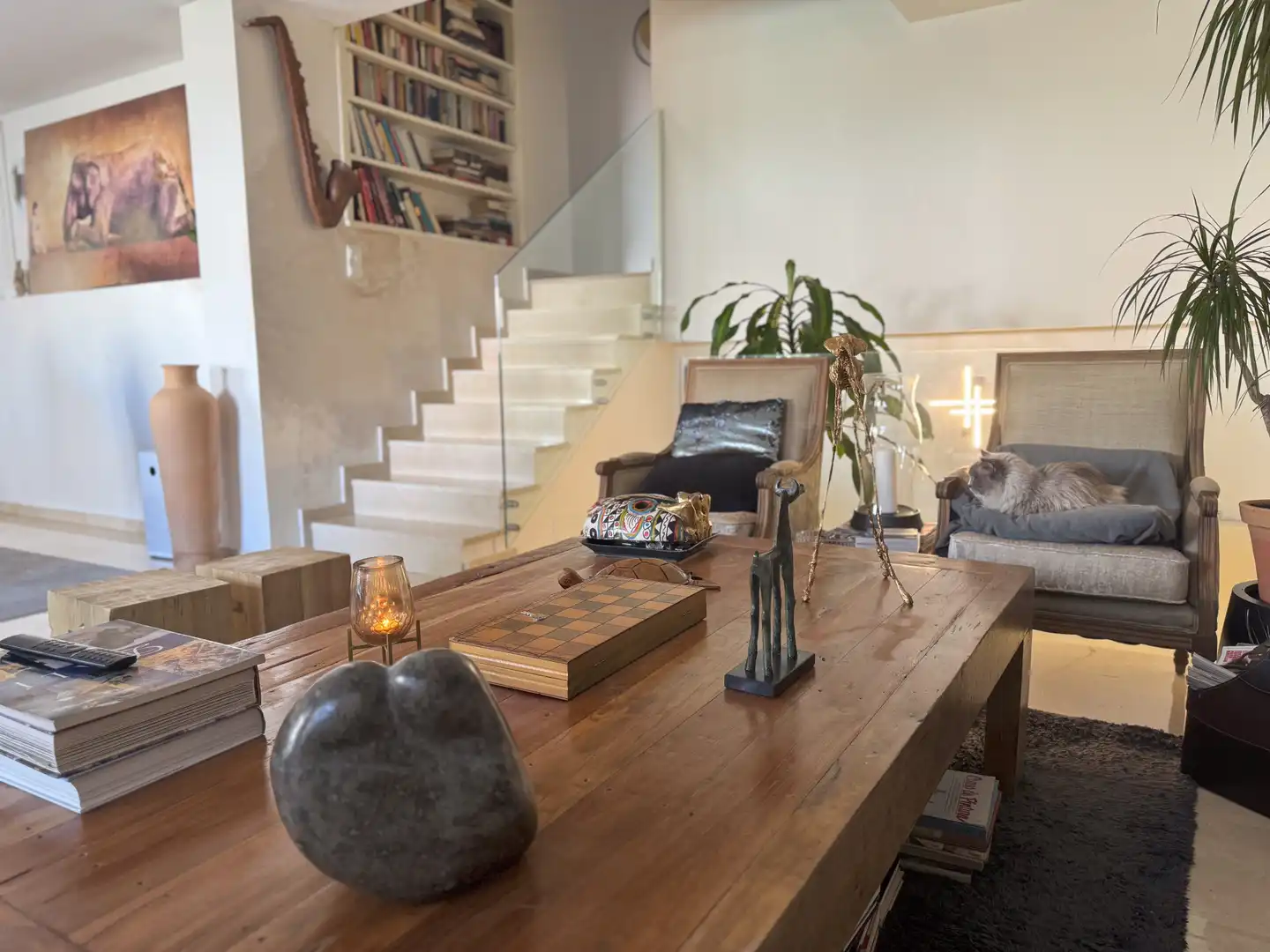 Sala de estar de Dúplex en venta en Estepona con Aire acondicionado, Terraza y Piscina