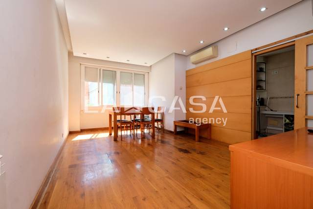 Piso en Venta en Carrer d' Espiell en Vilapicina i la Torre Llobeta