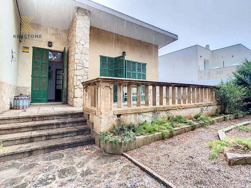 Vista exterior de Casa o xalet en venda en Manacor amb Jardí privat, Terrassa i Traster