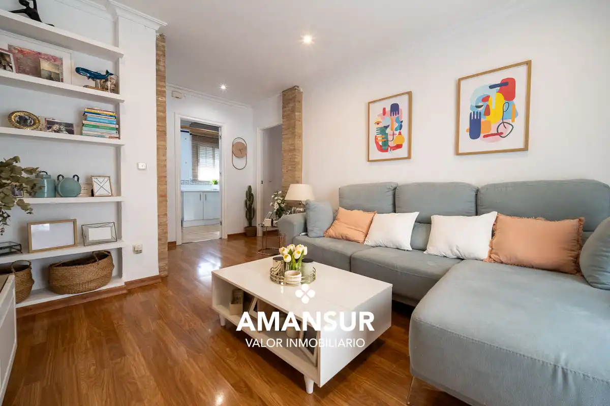 Piso con terraza en venta en Calle Arroyomolinos de León, imagen 3