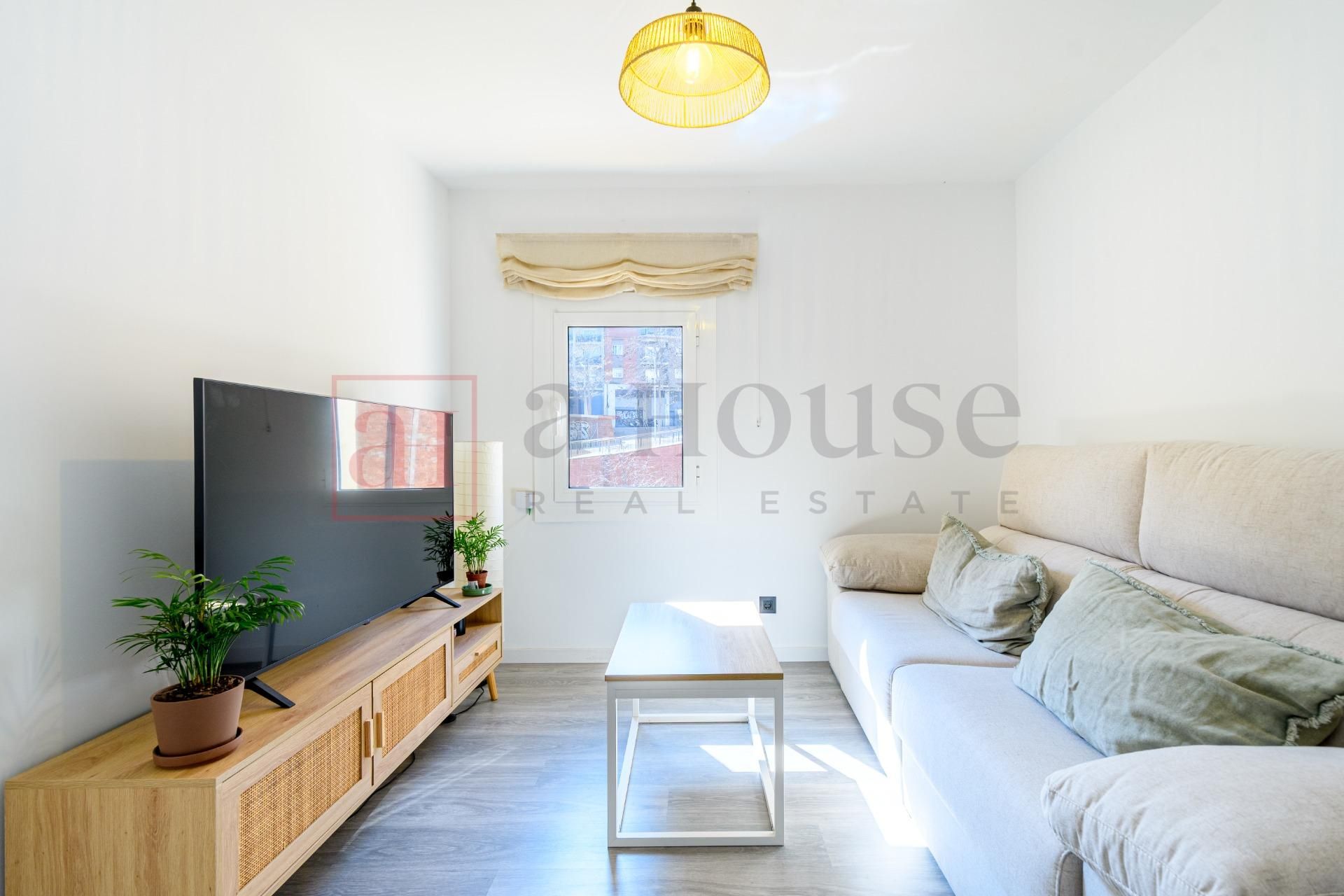 Exterior view of Flat for sale in  Barcelona Capital