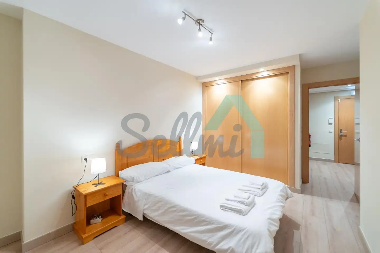 Bedroom of Flat for rent in San Martín del Rey Aurelio  with Heating, Furnished and Balcony