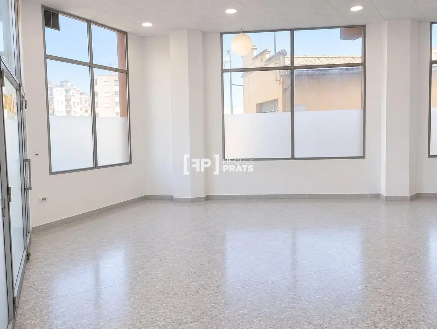 Local comercial de lloguer a LLEIDA, imagen 7