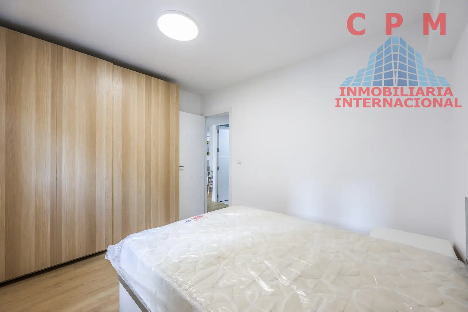 Dormitori de Pis de lloguer en Madrid amb Aire condicionat, Calefacció i Parquet