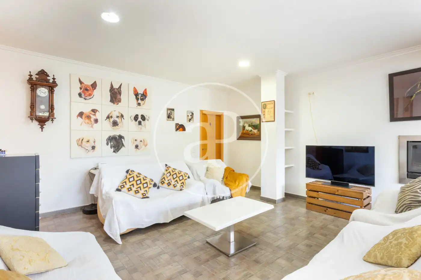 Sala de estar de Finca rústica en venta en Torrent con Aire acondicionado, Calefacción y Jardín privado