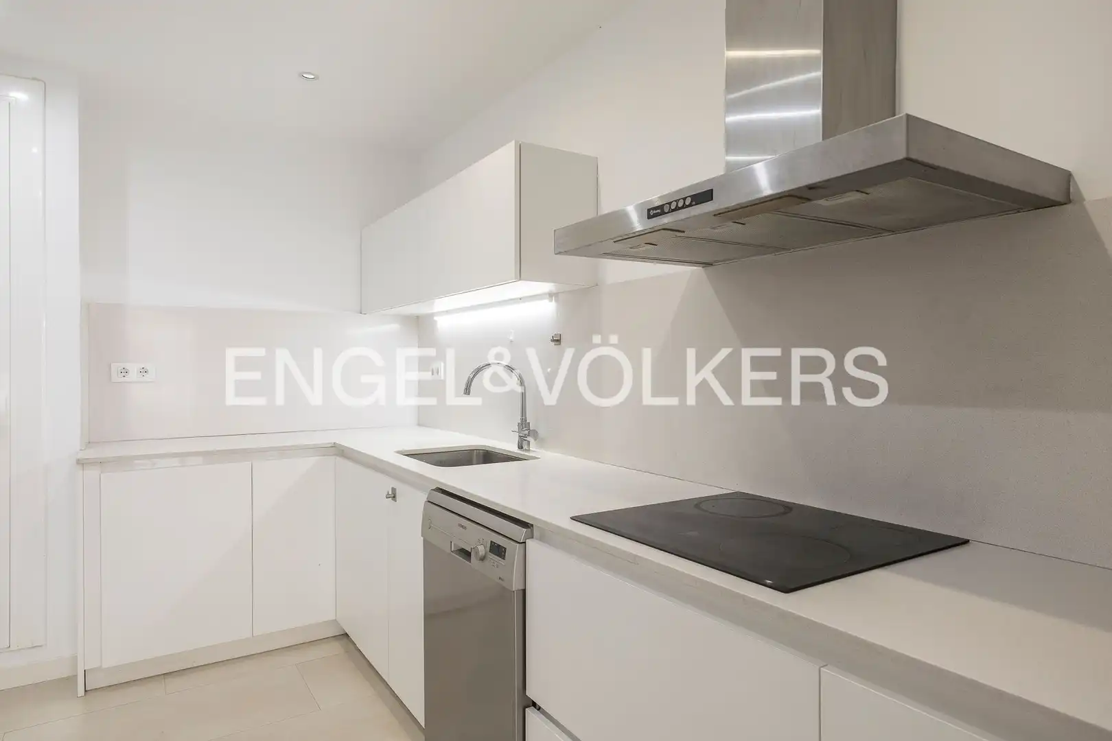 Cocina de Piso en venta en Barcelona con Aire acondicionado, Calefacción y Parquet
