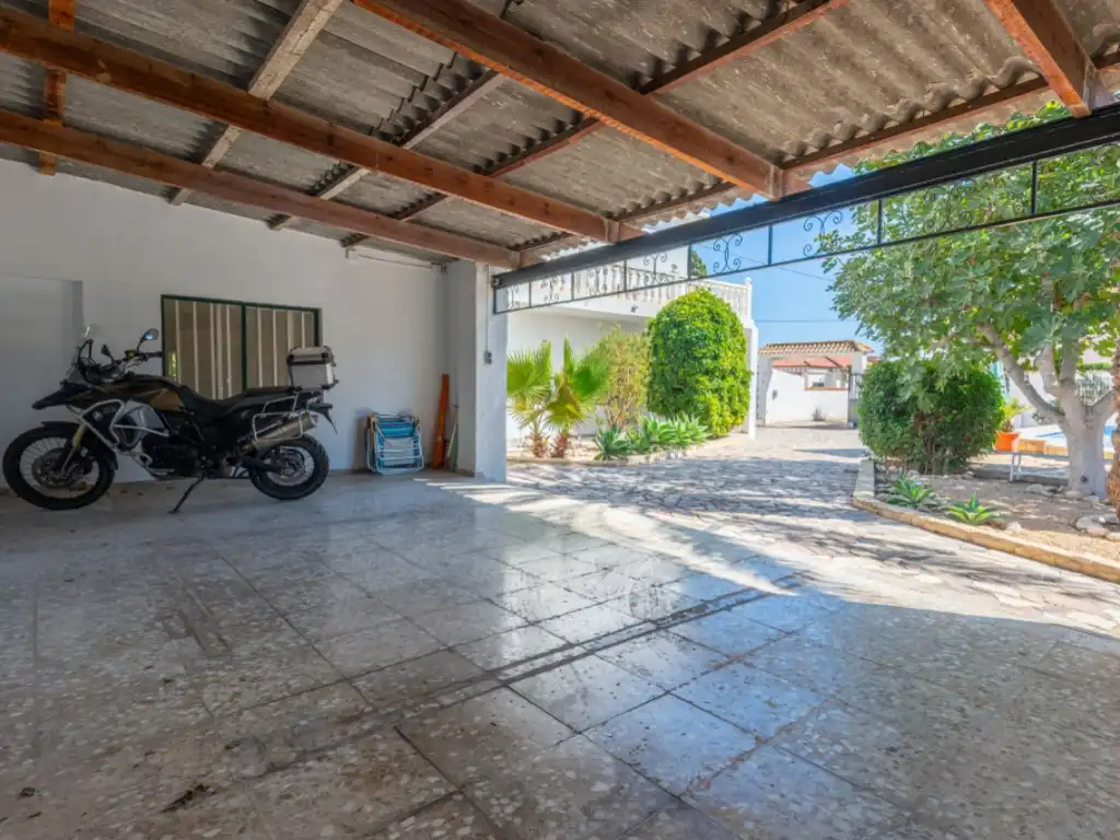 Casa o xalet en venda a Terrenos Sup 22, La Font - Mezquitas