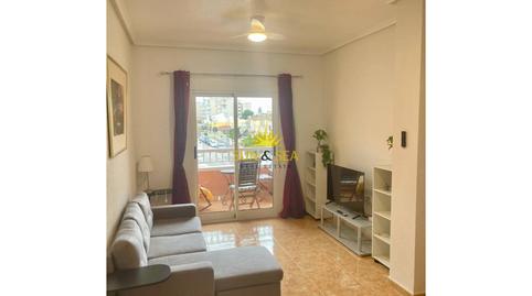 Foto 3 de Piso de alquiler en El Molino, Torrevieja