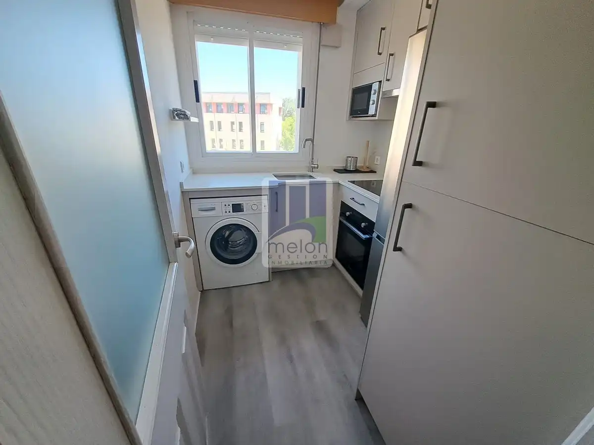 Cocina de Piso en venta en Burgos con Trastero