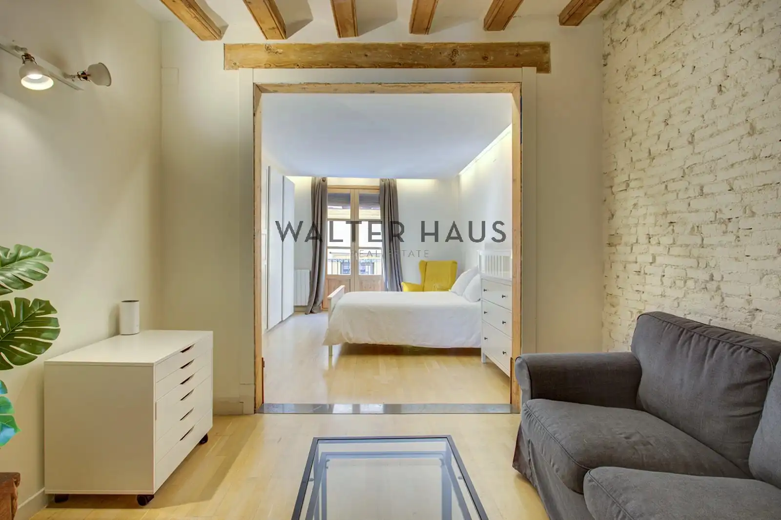 Piso en venta en Barcelona con Aire acondicionado, Calefacción y Amueblado