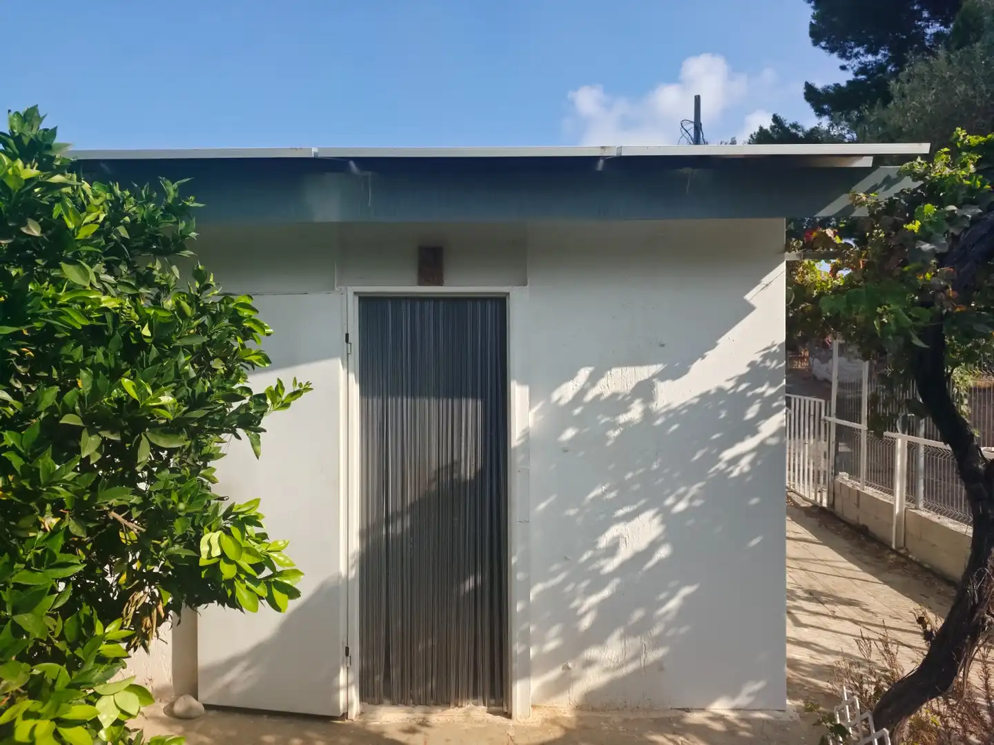 Vista exterior de Finca rústica en venda en Gandia amb Jardí privat, Terrassa i Moblat