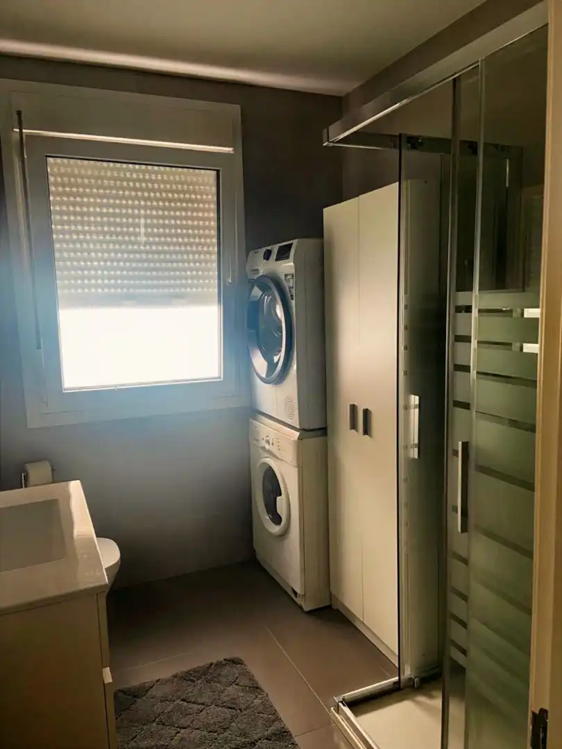 Habitación de Apartamento de alquiler en Cangas  con Calefacción, Amueblado y Horno