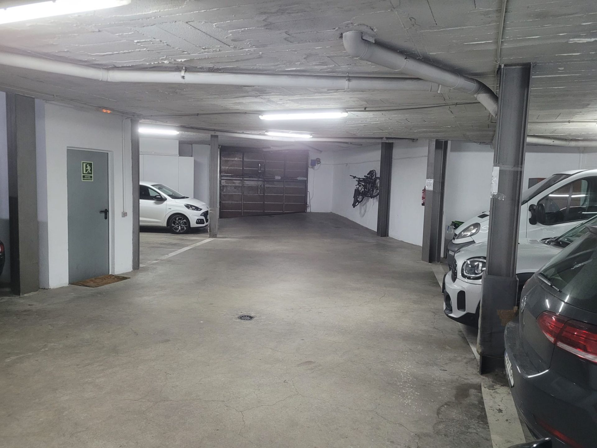 Aparcament de Garatge en venda en Girona Capital