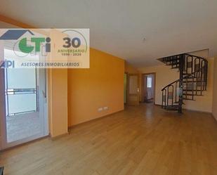 Flat for sale in C/ R&#xed;o G&#xe1;llego, Santa Isabel