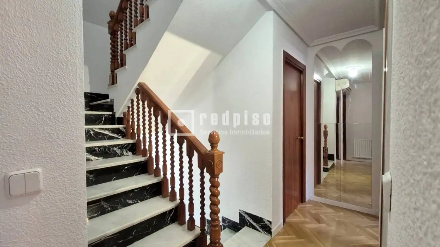 Houses for sale in Getafe  with Air Conditioner, Heating and Private garden