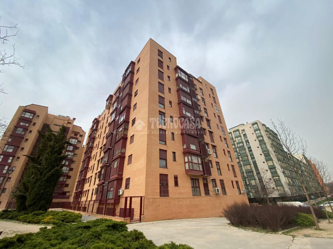 Vista exterior de Pis en venda en  Madrid Capital amb Aire condicionat, Calefacció i Parquet