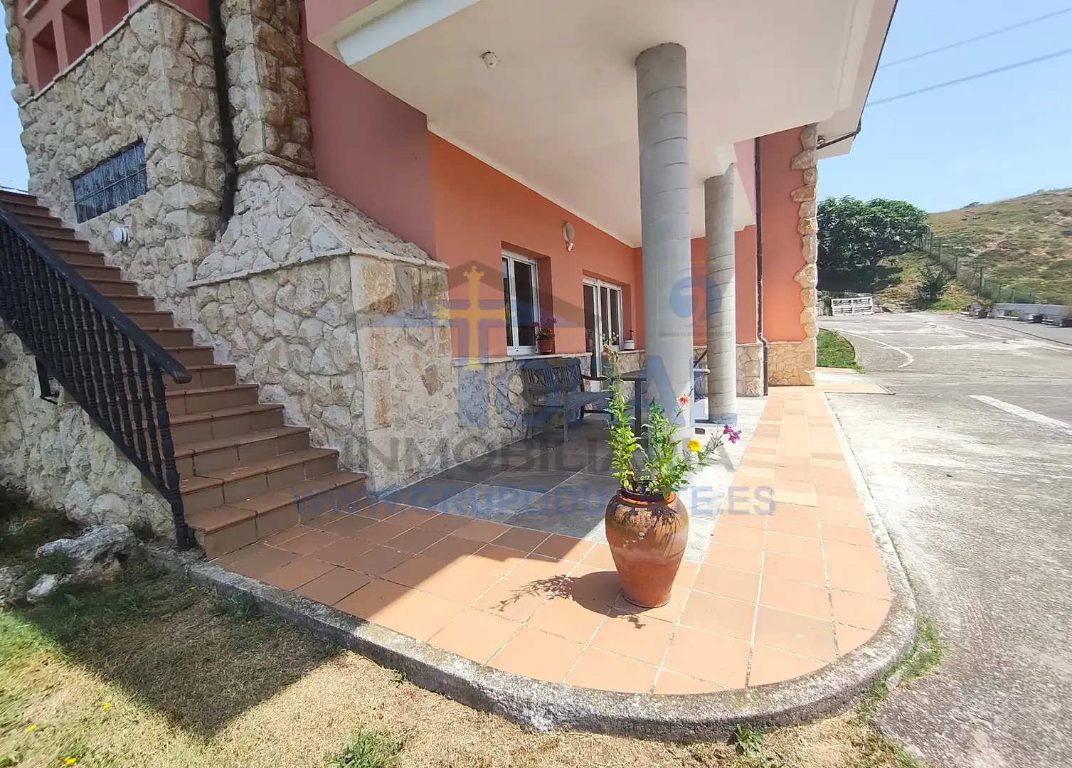 Terrassa de Casa o xalet en venda en Siero amb Calefacció, Jardí privat i Parquet