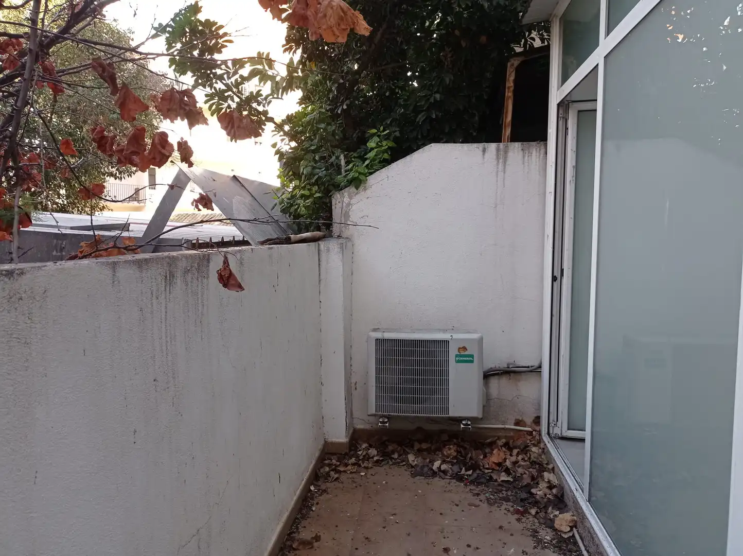 Gewerbefläche zur Miete in Carrer de Reding, imagen 14