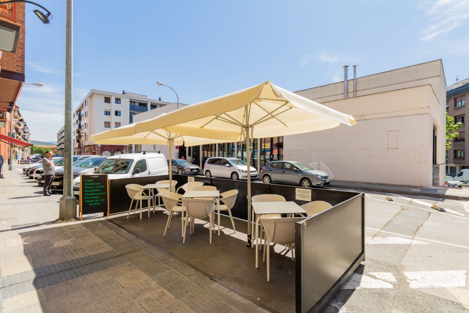 Local en venta en Pamplona-Iruña - Calle Uztarroz, 33, Rochapea