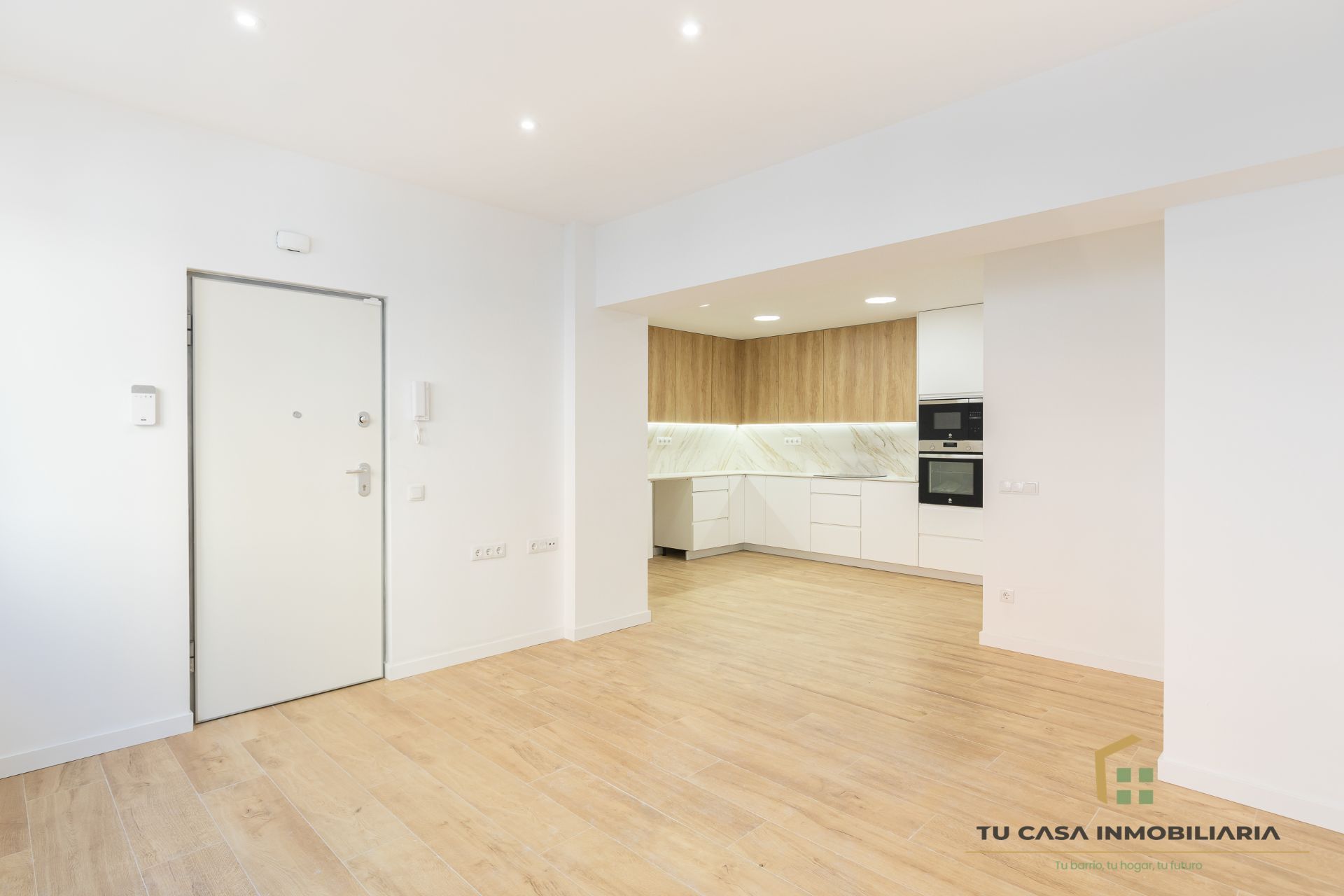 Kitchen of Flat for sale in Badalona  with Air Conditioner