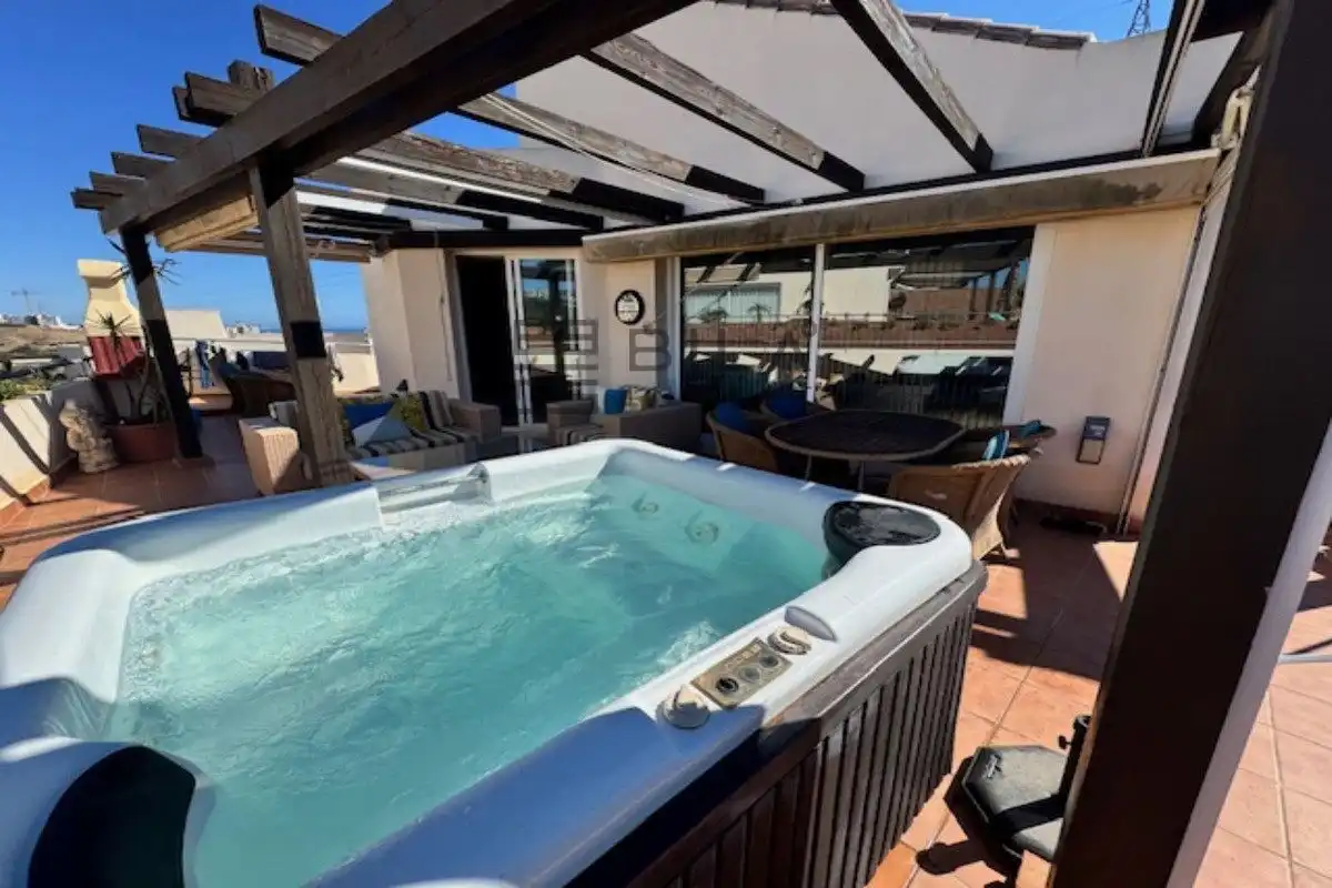 Attique avec piscine à vendre à Milenio, imagen 3