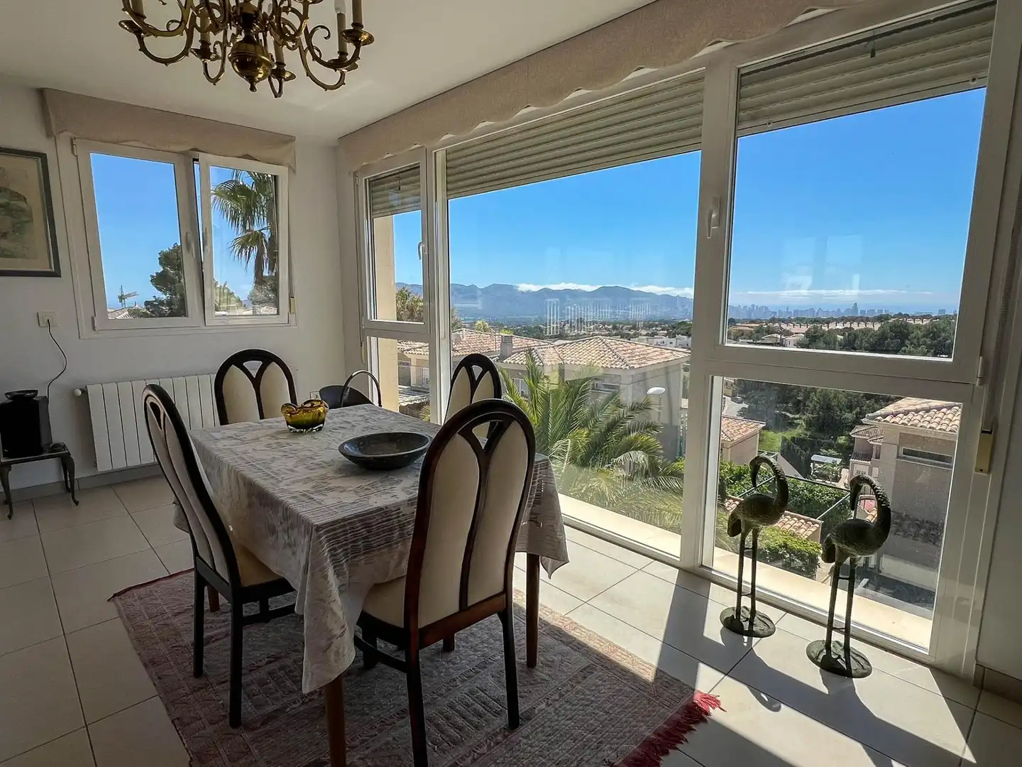 Comedor de Casa o chalet en venta en La Nucia con Aire acondicionado, Jardín privado y Piscina