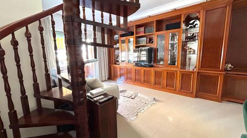 Foto 4 de Dúplex en venda a Santa Eulàlia, Barcelona