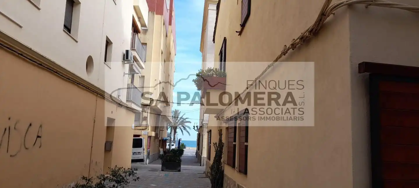 Außenansicht von Wohnung zum Verkauf in Blanes mit Terrasse