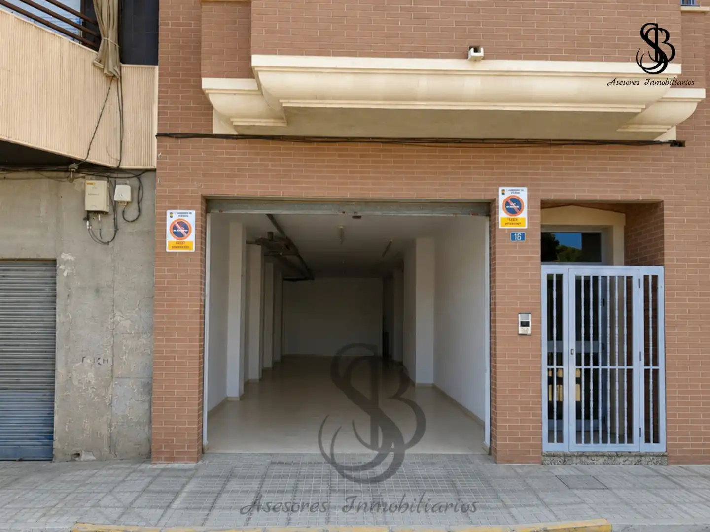Aparcament de Local de lloguer en Mutxamel