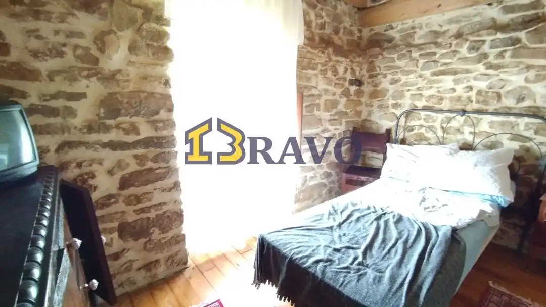 Habitación de Casa o chalet en venta en Merindad de Cuesta-Urria con Calefacción, Terraza y Amueblado