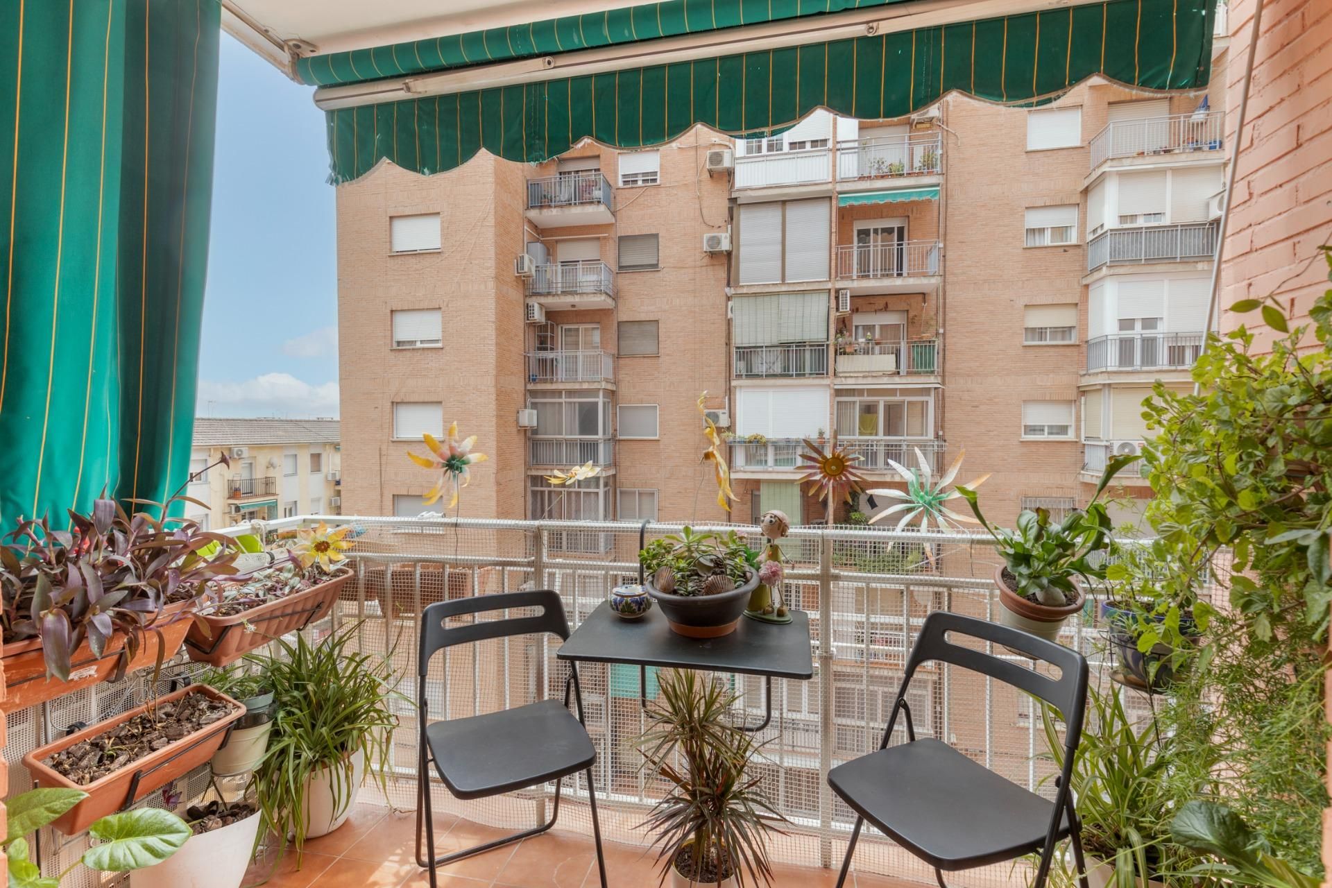 Terrassa de Pis en venda en  Granada Capital amb Aire condicionat, Terrassa i Balcó