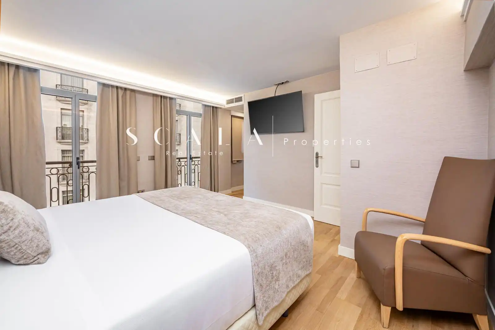 Schlafzimmer von Maisonette zur Miete in Madrid mit Klimaanlage, Heizung und Terrasse