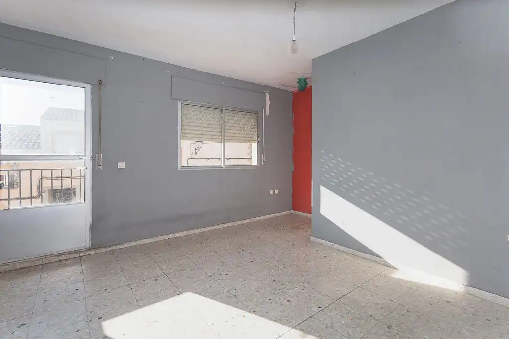 Habitatge en venda a Ramon y Cajal, imagen 2