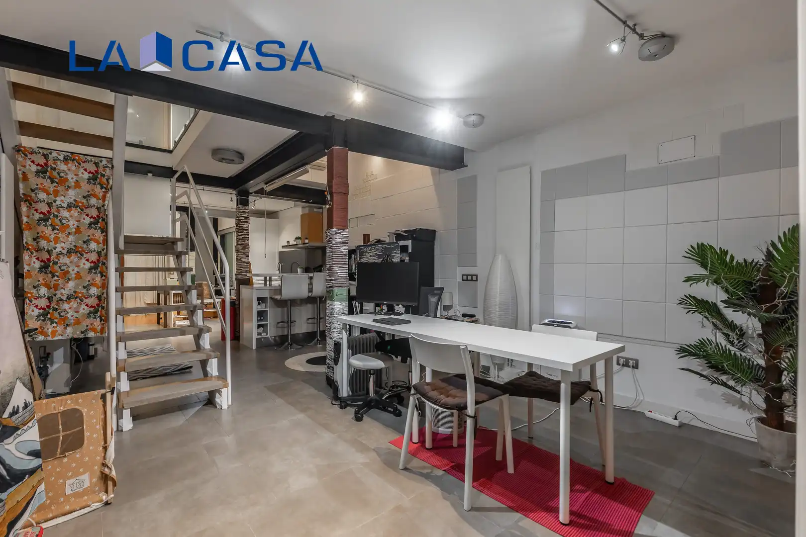 Maisonette zum Verkauf in Madrid mit Klimaanlage, Heizung und Terrasse