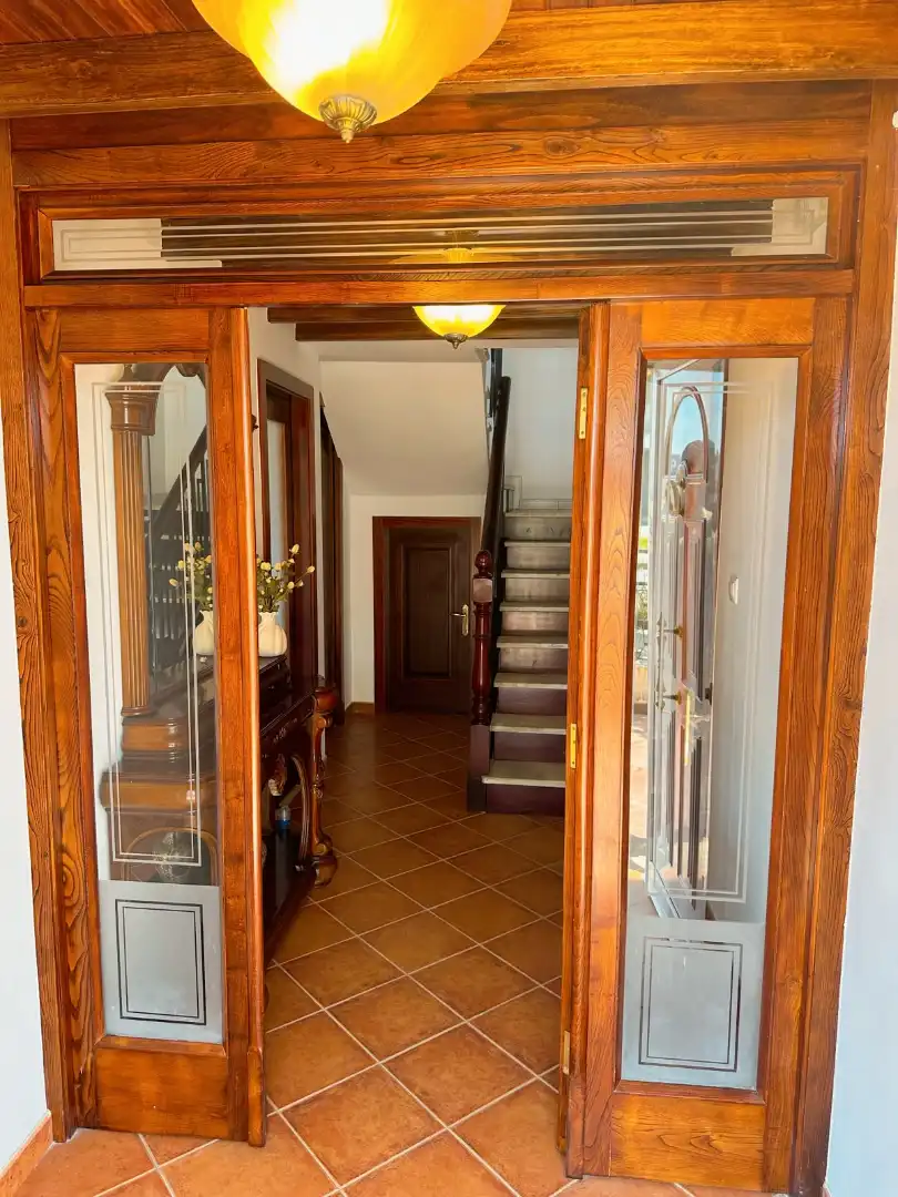 Casa adosada de lloguer en Outes amb Moblat, Forn i Microones