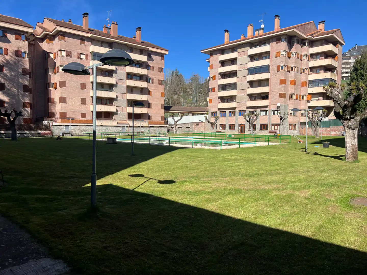 Exterior view of Flat for sale in Jaca  with Heating, Storage room and Furnished